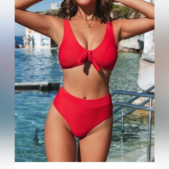 Women’s Size Medium Cupshe Ribbed Red Bowknot Bikini High Waisted B Cup - Picture 1 of 4